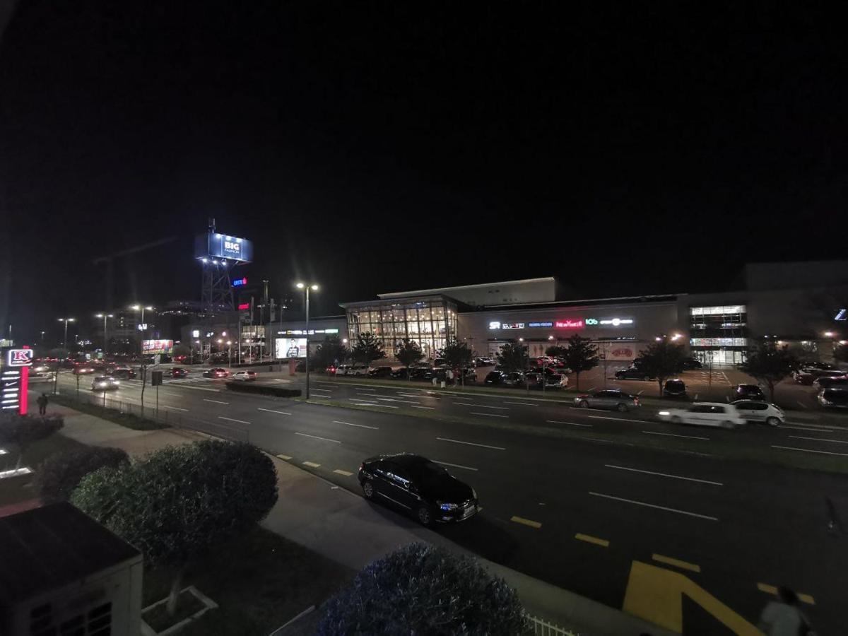 Delta Apartman Podgorica Bagian luar foto