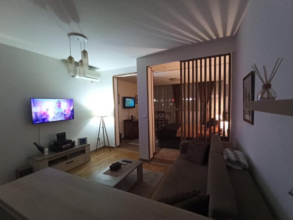 Delta Apartman Podgorica Bagian luar foto