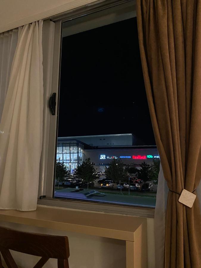 Delta Apartman Podgorica Bagian luar foto